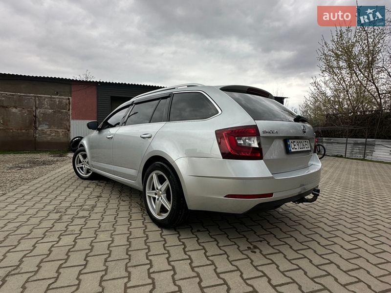 Універсал Skoda Octavia 2018 в Чернівцях