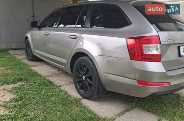 Універсал Skoda Octavia 2013 в Калуші