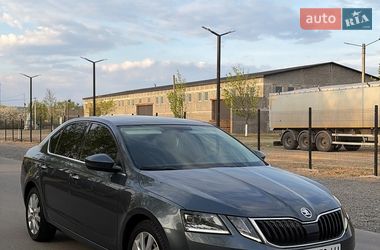 Лифтбек Skoda Octavia 2017 в Виноградове