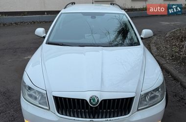 Універсал Skoda Octavia 2011 в Кривому Розі