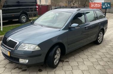 Универсал Skoda Octavia 2004 в Бучаче