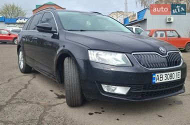 Универсал Skoda Octavia 2015 в Ладыжине
