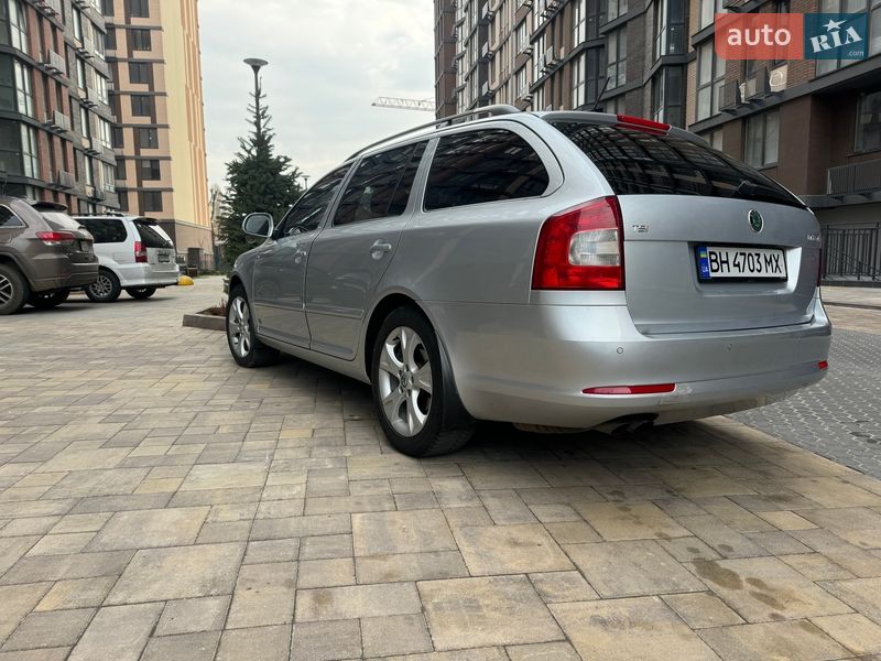 Універсал Skoda Octavia 2010 в Одесі