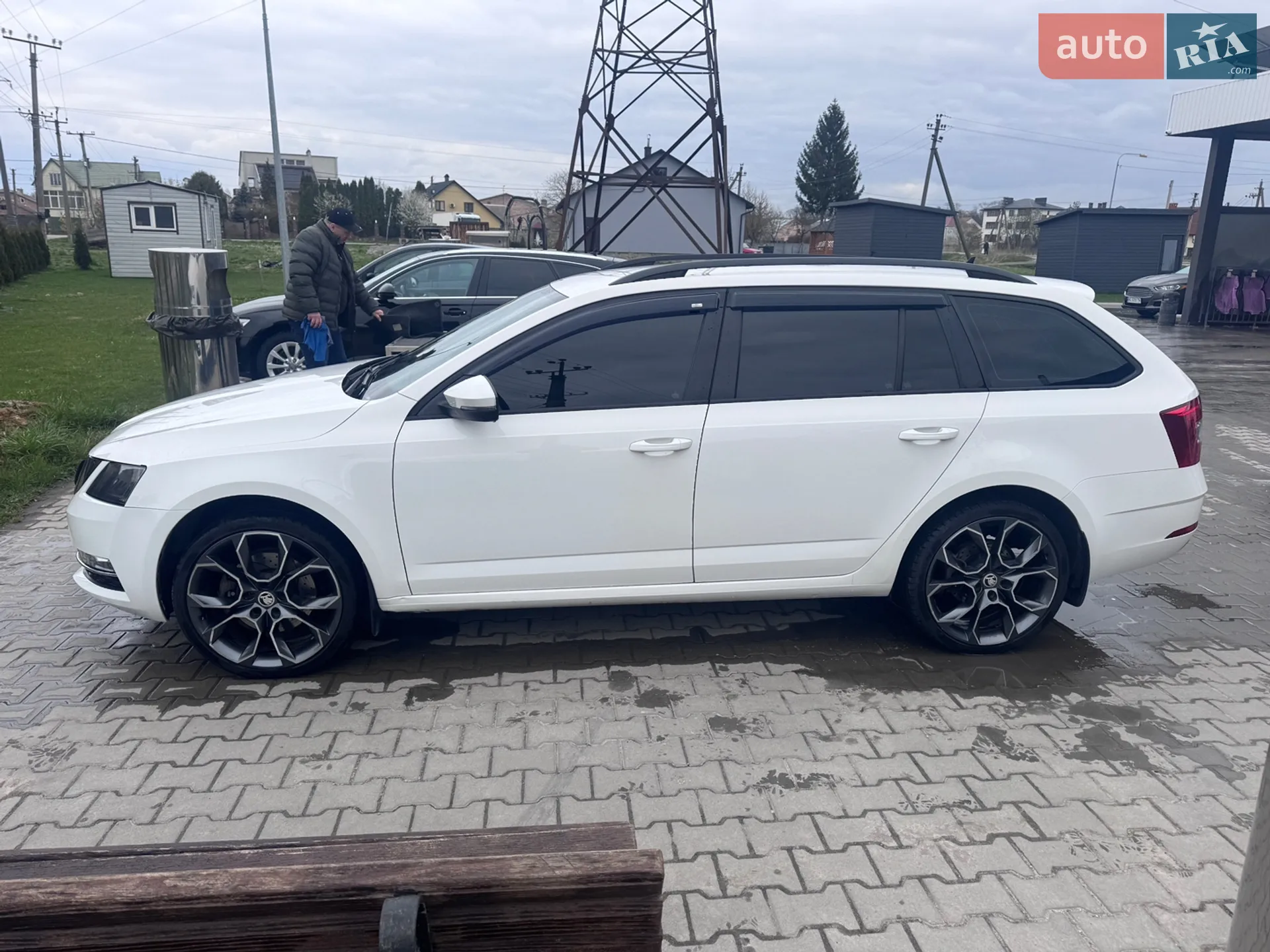 2017 Skoda Octavia - фото 1