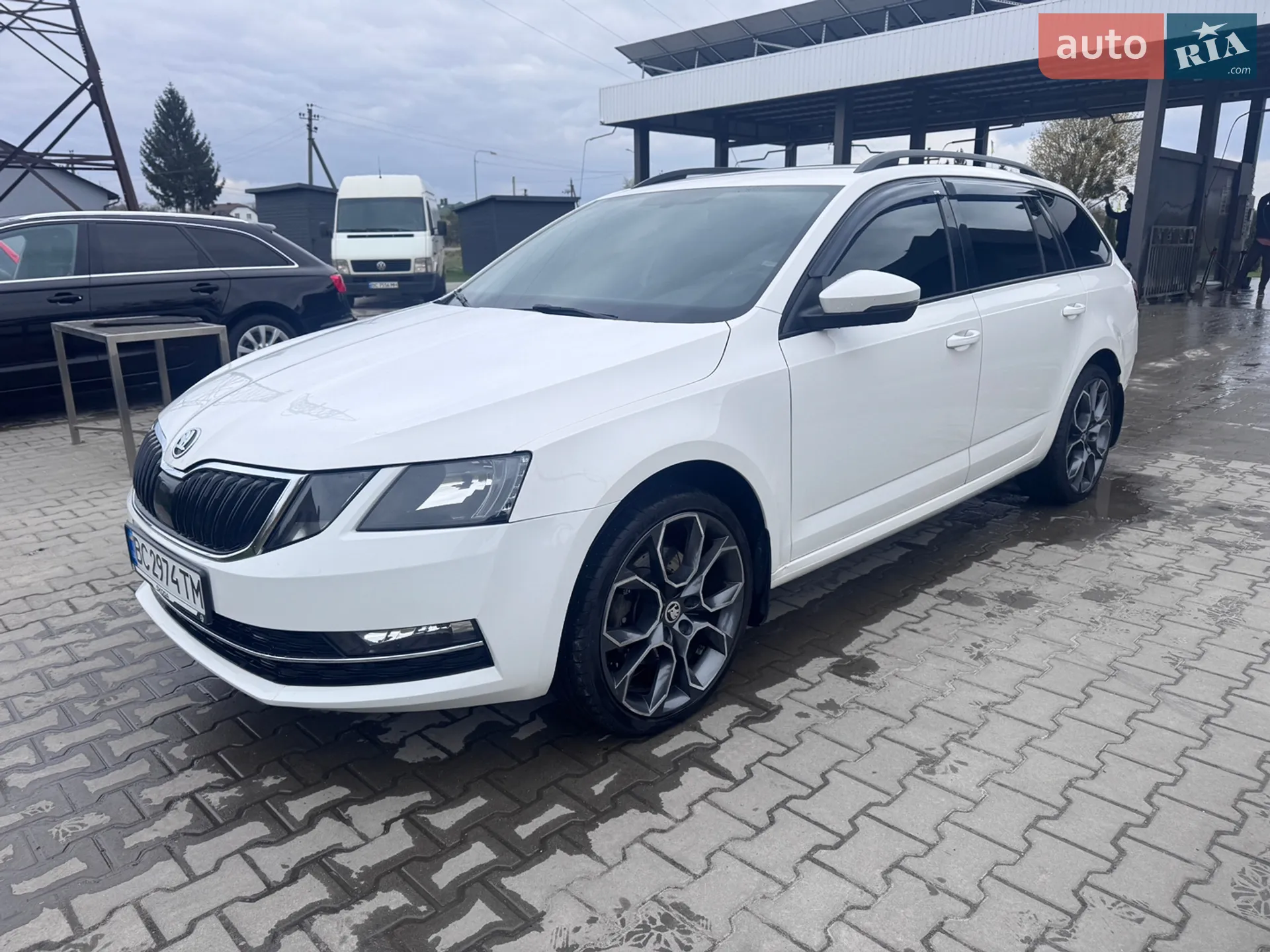2017 Skoda Octavia - мініатюра 10