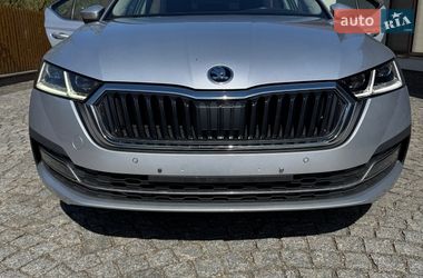 Ліфтбек Skoda Octavia 2020 в Іршаві