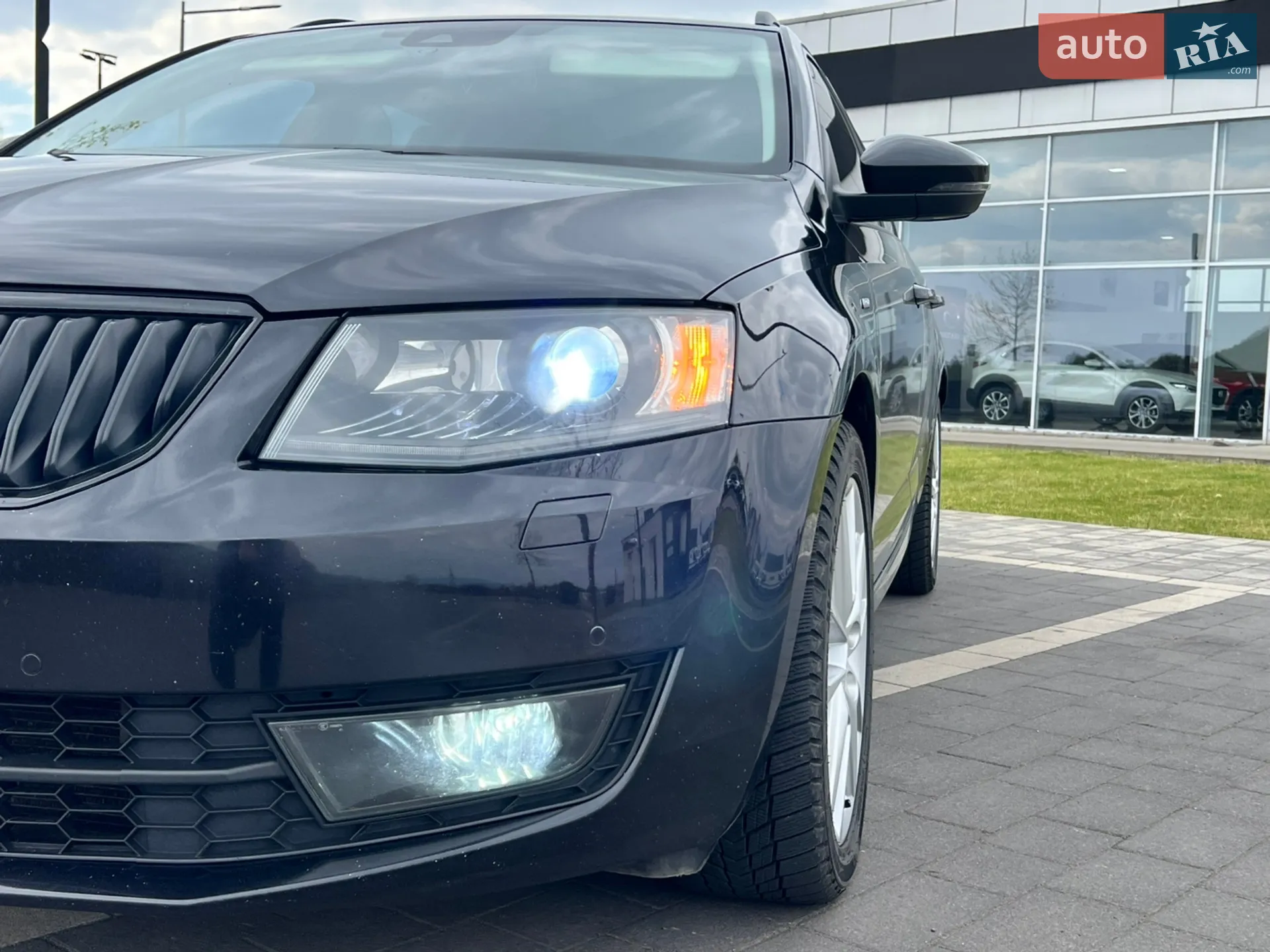 2016 Skoda Octavia - мініатюра 13