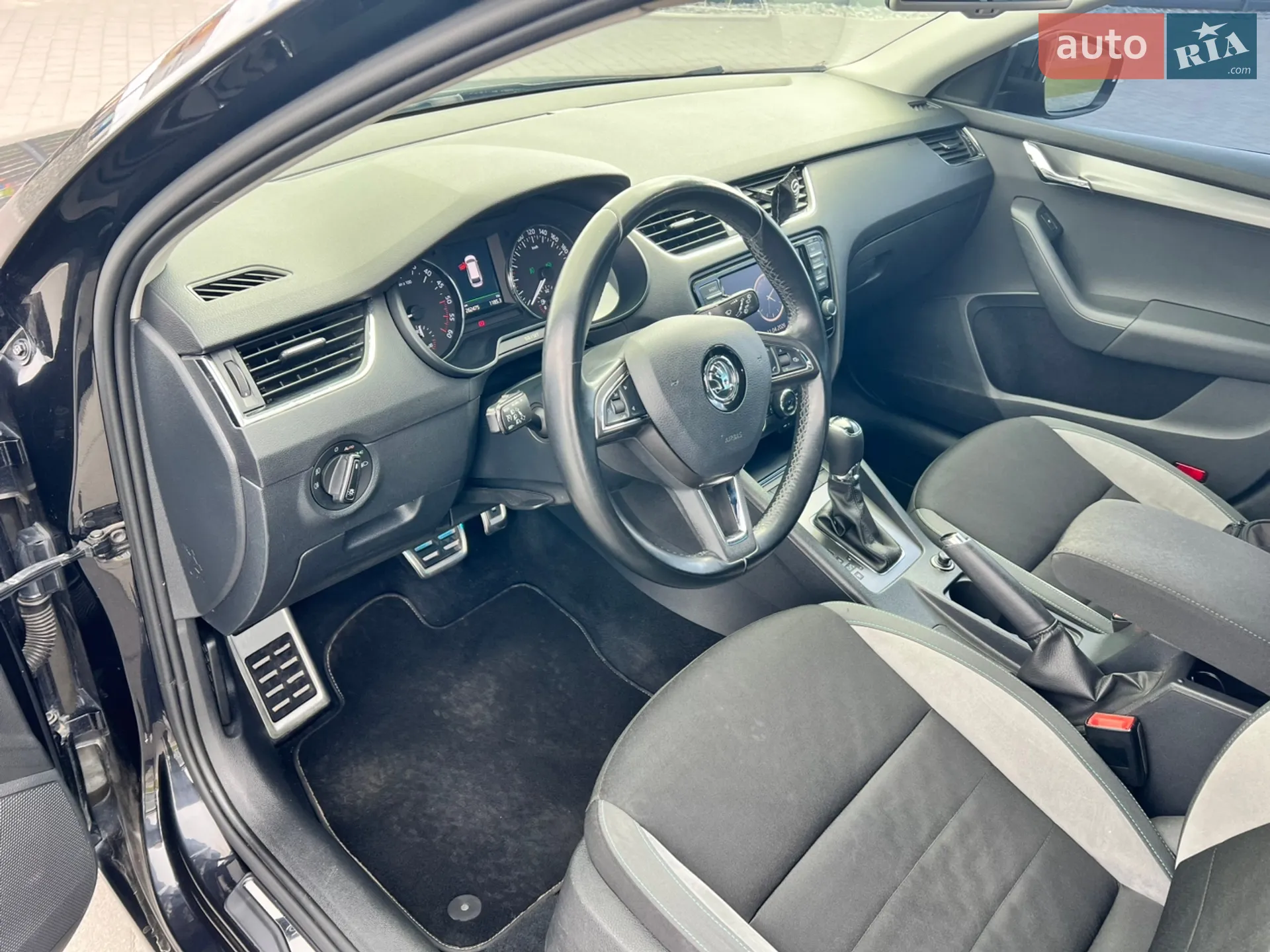 2016 Skoda Octavia - мініатюра 28