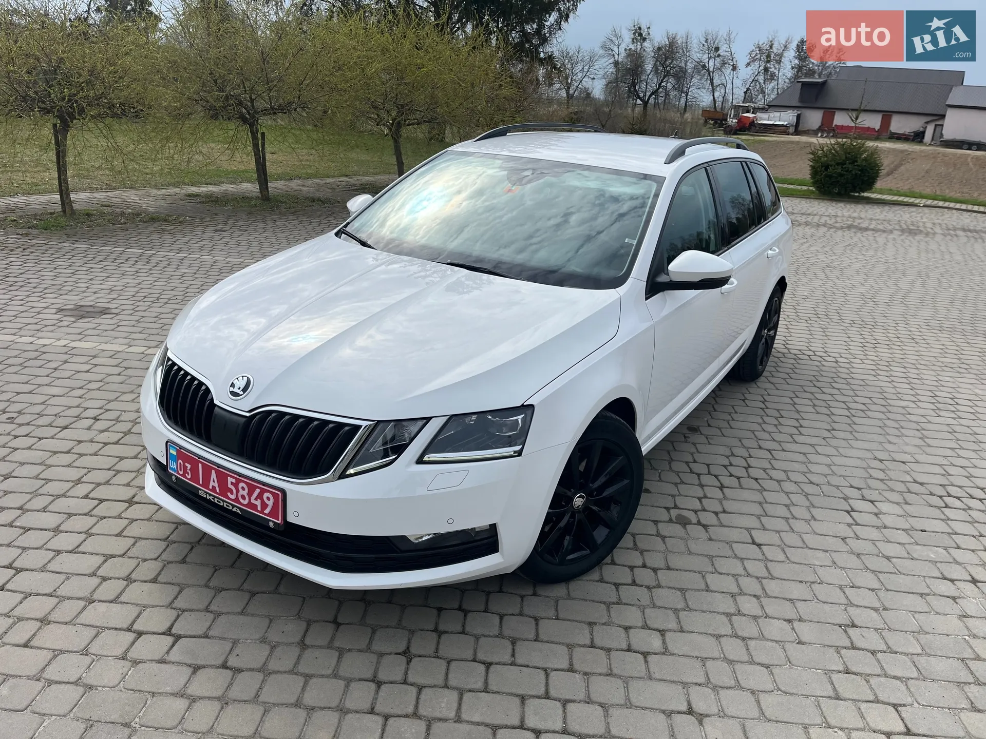 2017 Skoda Octavia - мініатюра 3