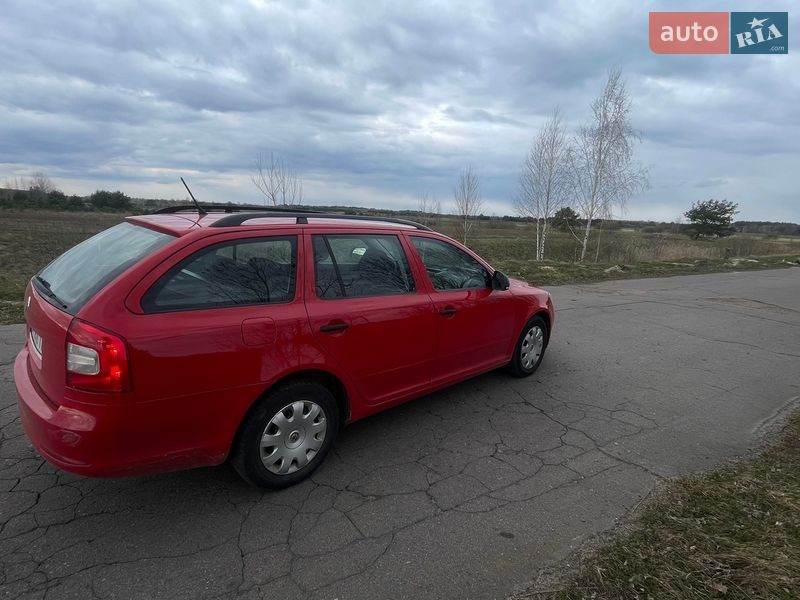 Універсал Skoda Octavia 2012 в Вараші