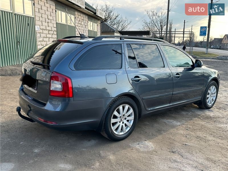 Універсал Skoda Octavia 2010 в Новому Бузі