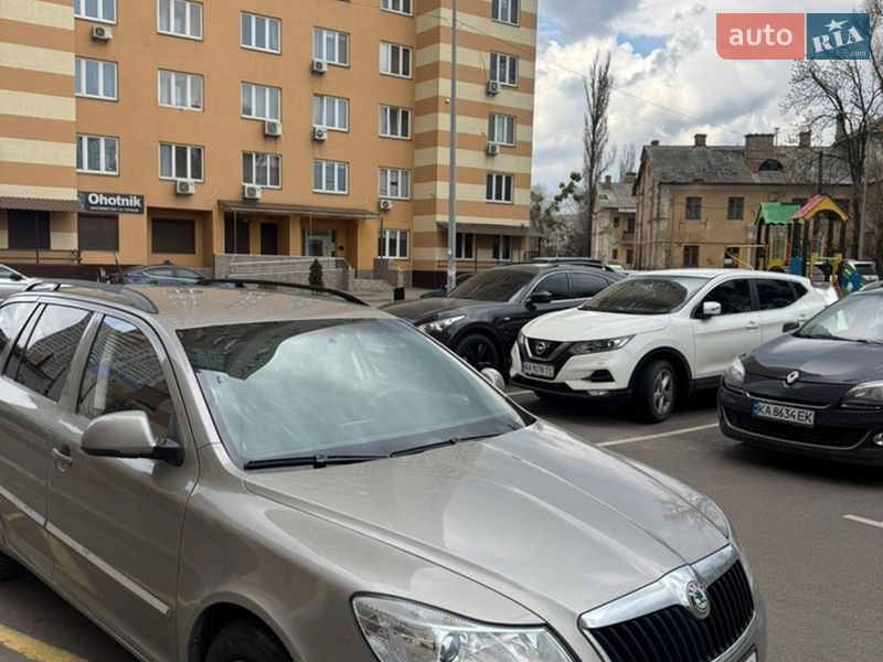 Універсал Skoda Octavia 2010 в Києві
