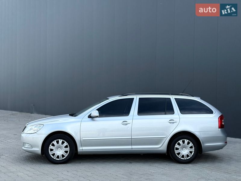 Универсал Skoda Octavia 2010 в Мукачево