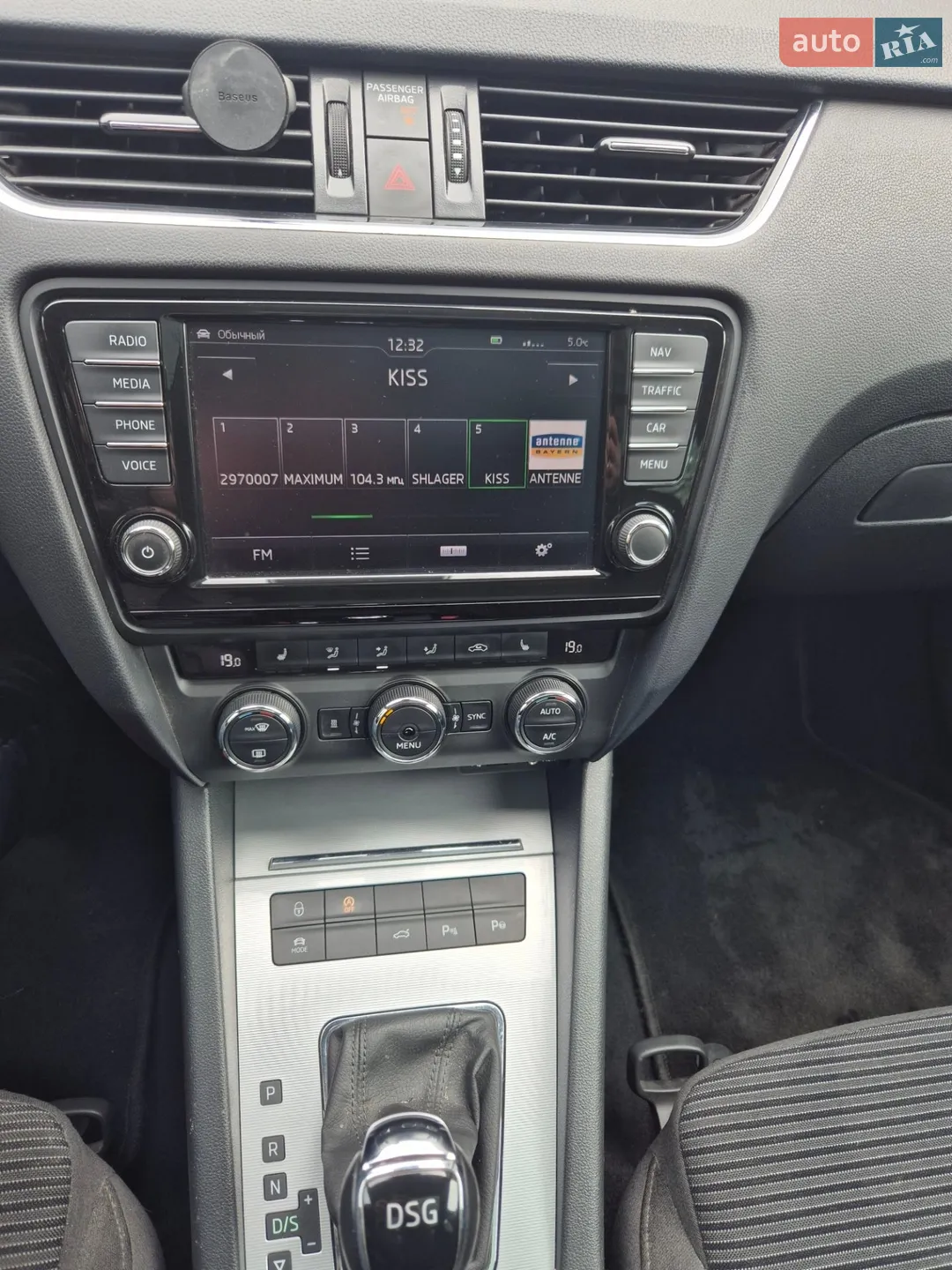 2016 Skoda Octavia - мініатюра 12