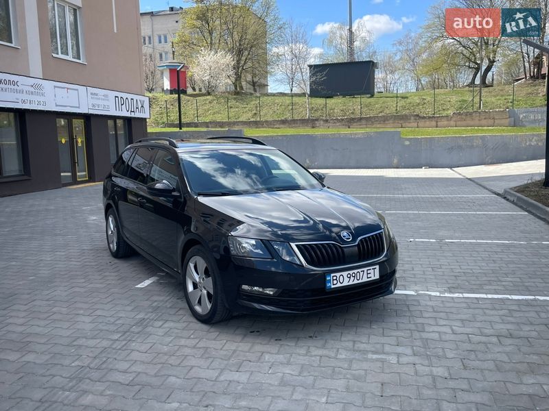 Универсал Skoda Octavia 2018 в Горохове