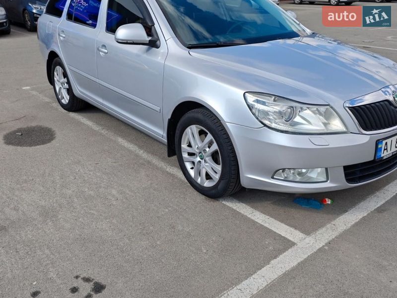 Универсал Skoda Octavia 2012 в Киеве фото 5 Универсал Skoda Octavia 2012 в Киеве