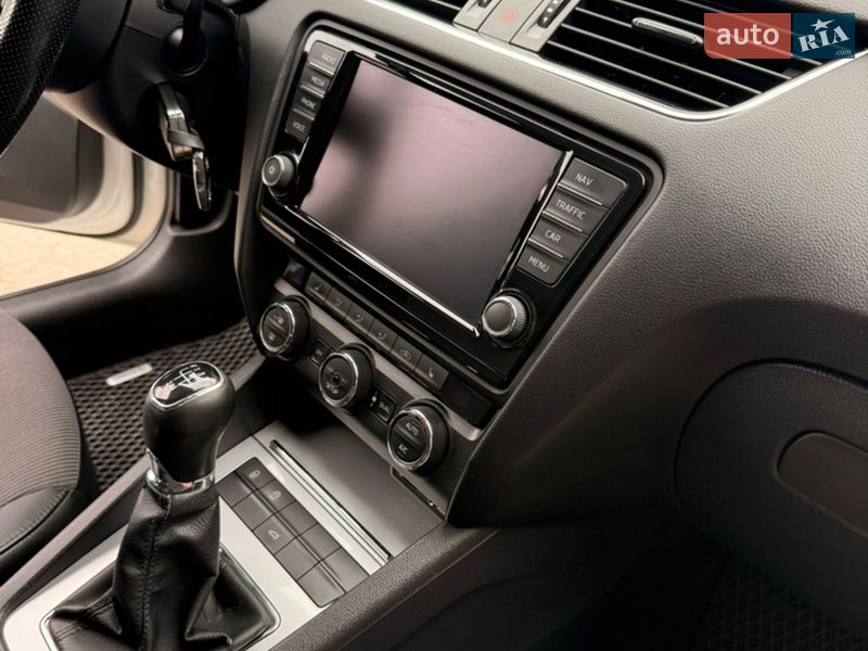 Универсал Skoda Octavia 2014 в Ужгороде фото 14 Универсал Skoda Octavia 2014 в Ужгороде