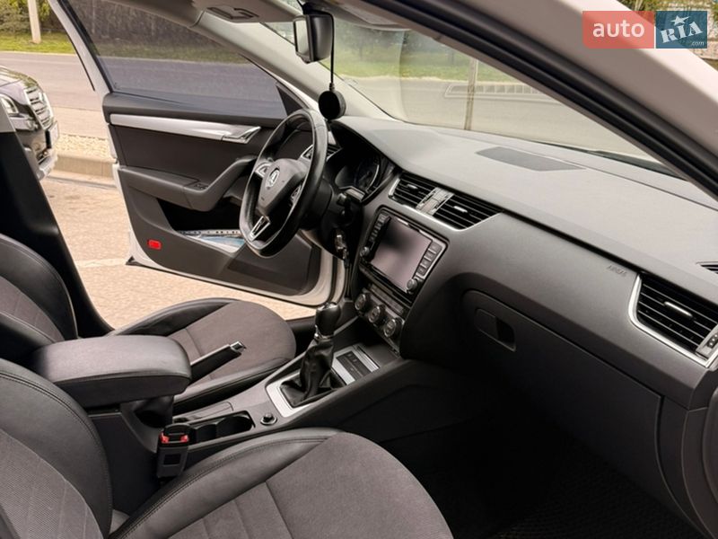 Универсал Skoda Octavia 2014 в Ужгороде фото 20 Универсал Skoda Octavia 2014 в Ужгороде