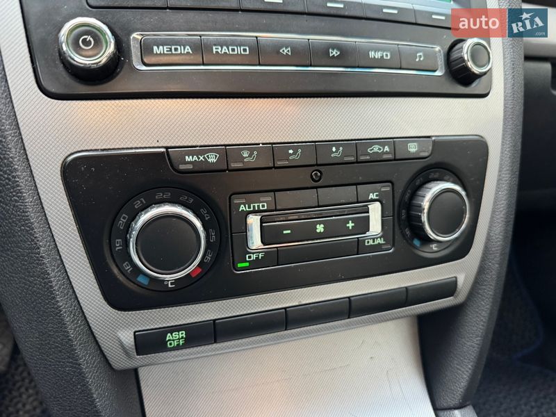 Ліфтбек Skoda Octavia 2009 в Києві