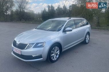 Универсал Skoda Octavia 2020 в Днепре