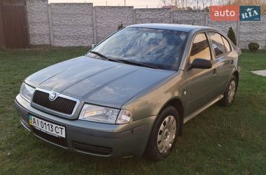 Лифтбек Skoda Octavia 2002 в Макарове