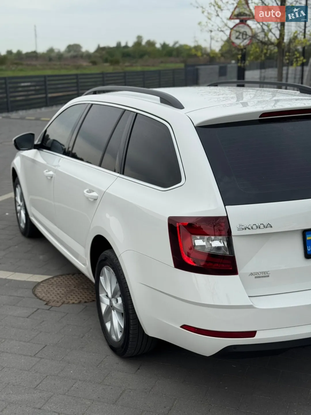 2018 Skoda Octavia - мініатюра 8