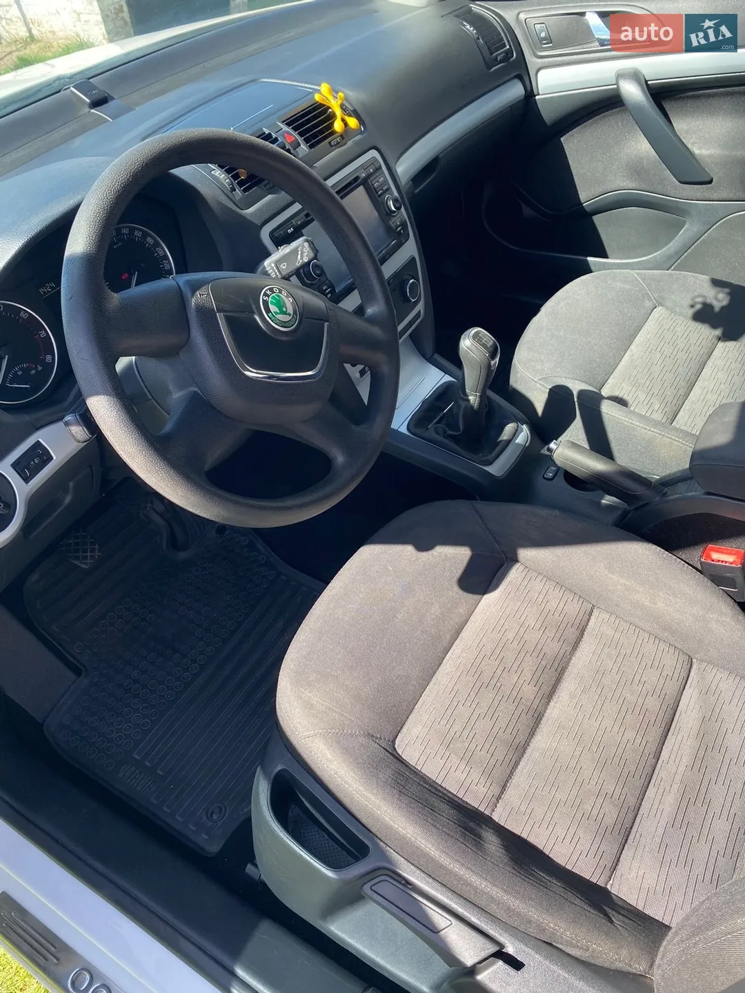 2011 Skoda Octavia - мініатюра 15