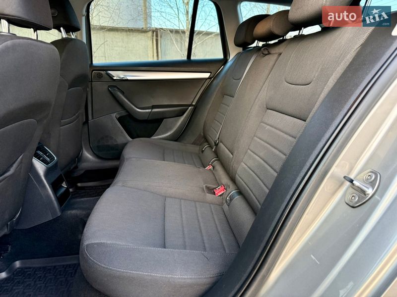 Универсал Skoda Octavia 2014 в Кропивницком фото 27 Универсал Skoda Octavia 2014 в Кропивницком