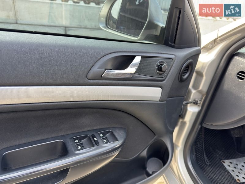 Лифтбек Skoda Octavia 2011 в Тернополе