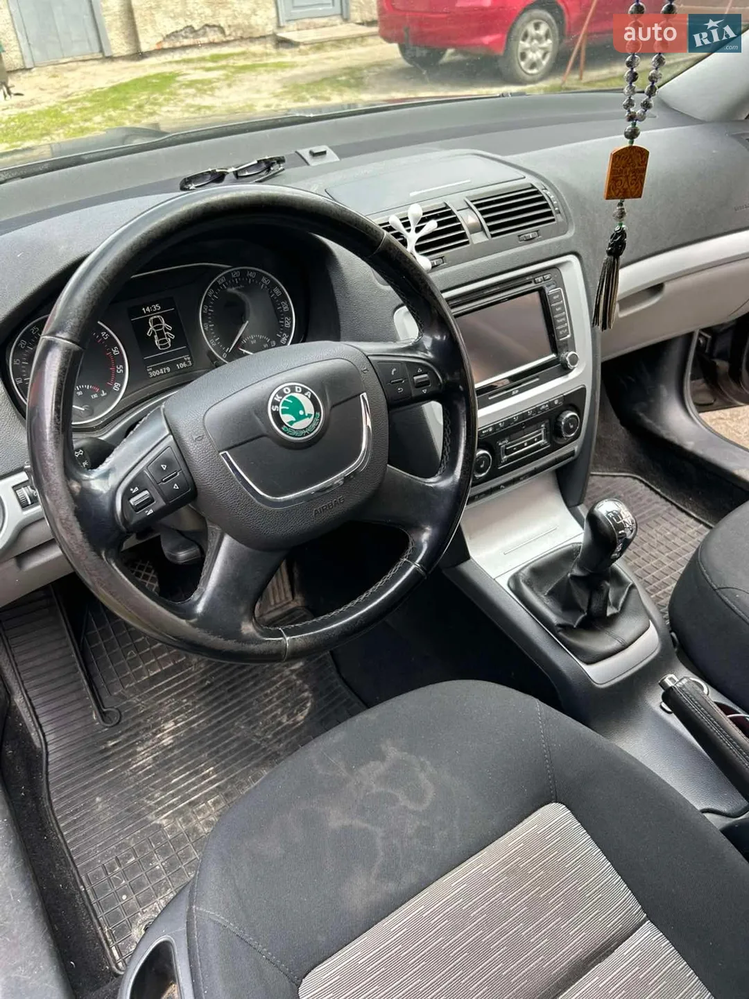 2010 Skoda Octavia - мініатюра 4