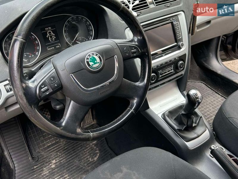 Универсал Skoda Octavia 2010 в Луцке