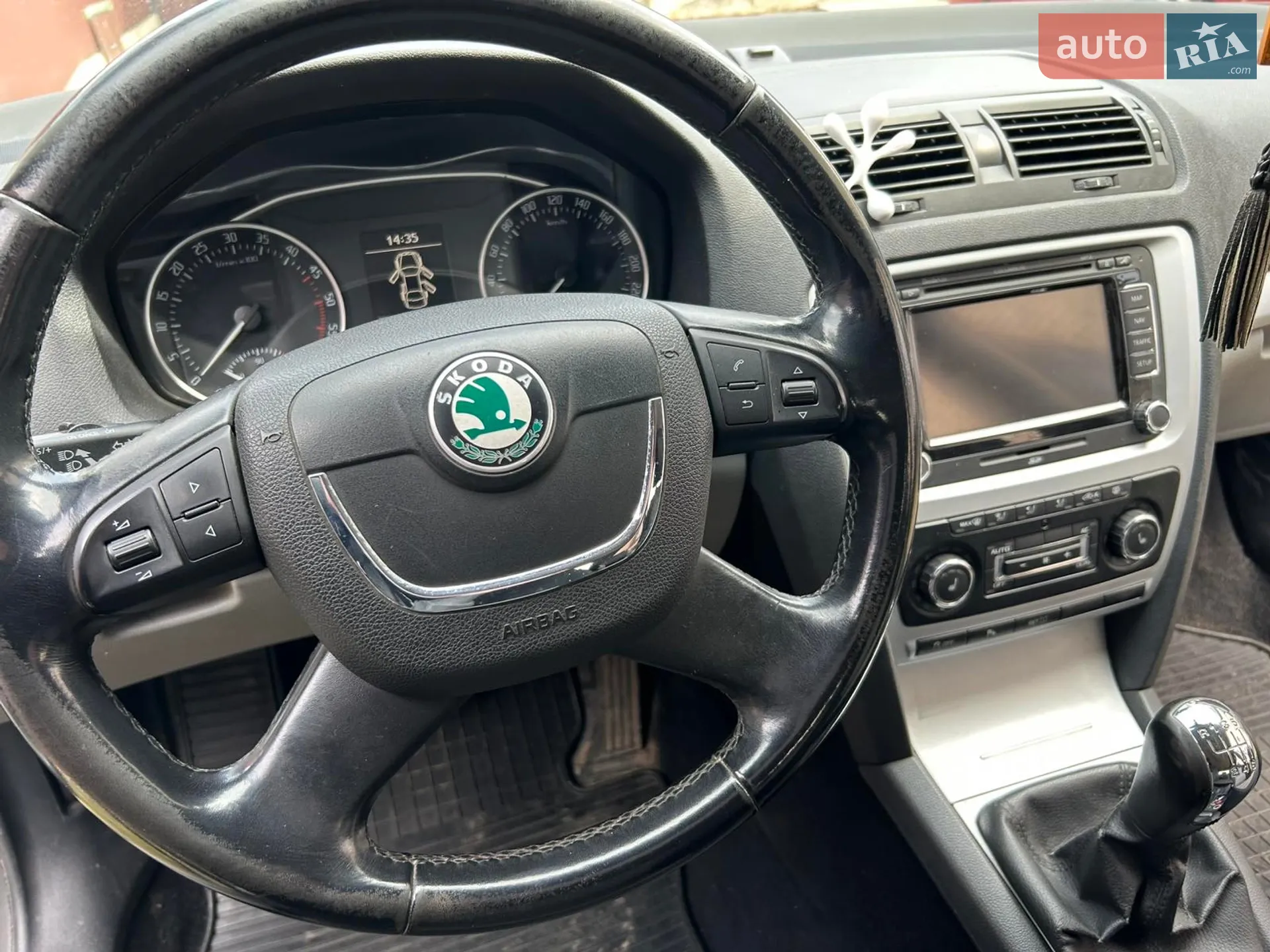 2010 Skoda Octavia - мініатюра 7