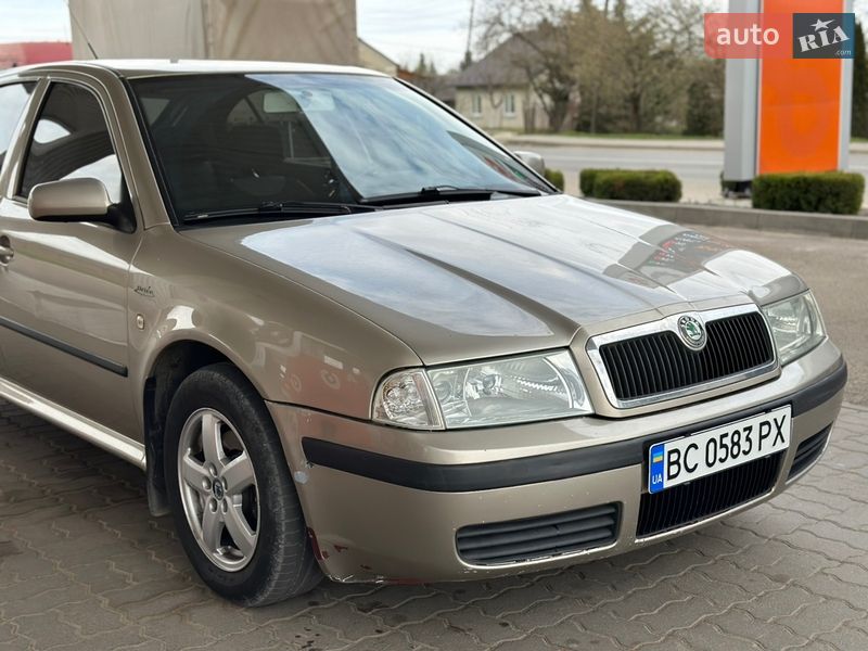 Лифтбек Skoda Octavia 2004 в Мостиске фото 2 Лифтбек Skoda Octavia 2004 в Мостиске