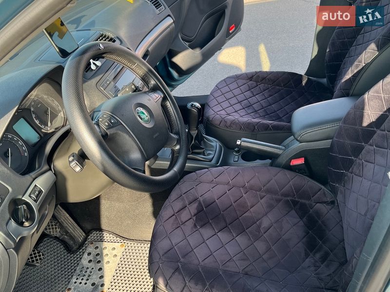 Універсал Skoda Octavia 2005 в Луцьку