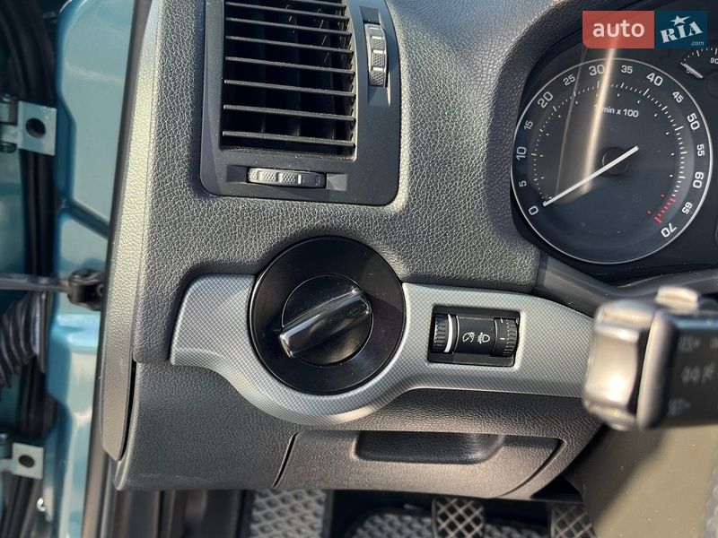 Універсал Skoda Octavia 2005 в Луцьку