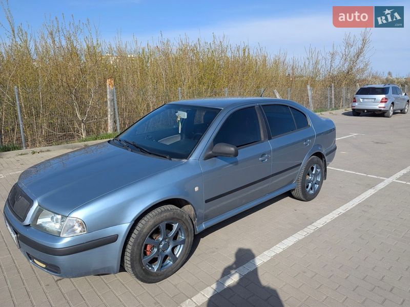Ліфтбек Skoda Octavia 2001 в Дубні