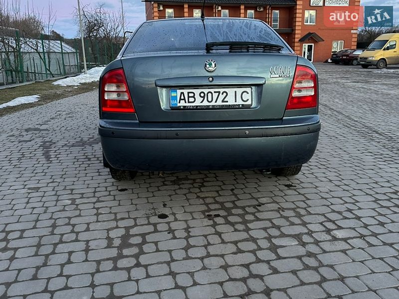 Лифтбек Skoda Octavia 2005 в Казатине