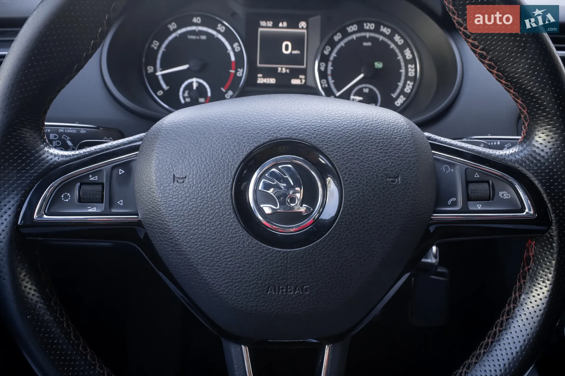 2013 Skoda Octavia - мініатюра 13