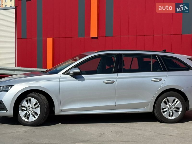 Универсал Skoda Octavia 2022 в Киеве фото 6 Универсал Skoda Octavia 2022 в Киеве