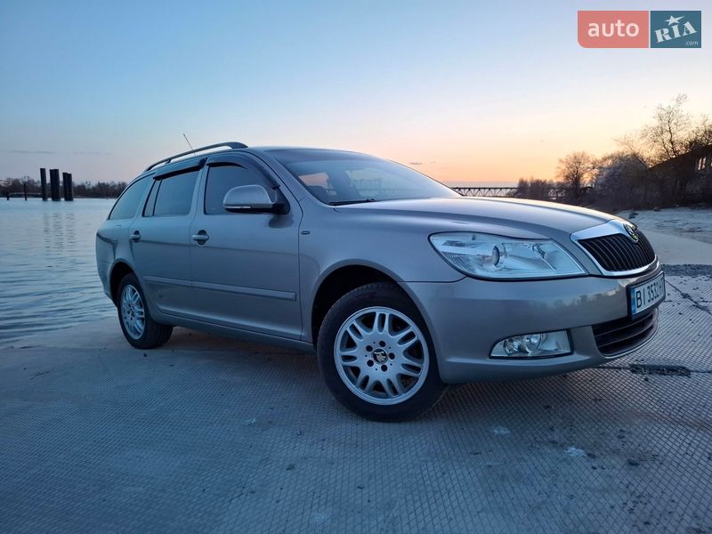 Універсал Skoda Octavia 2010 в Кременчуці