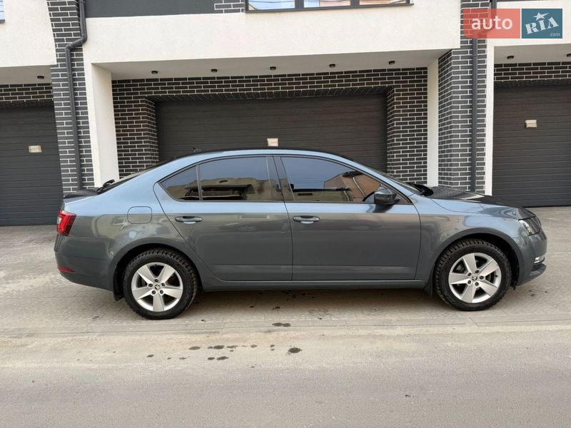 Лифтбек Skoda Octavia 2018 в Львове фото 10 Лифтбек Skoda Octavia 2018 в Львове