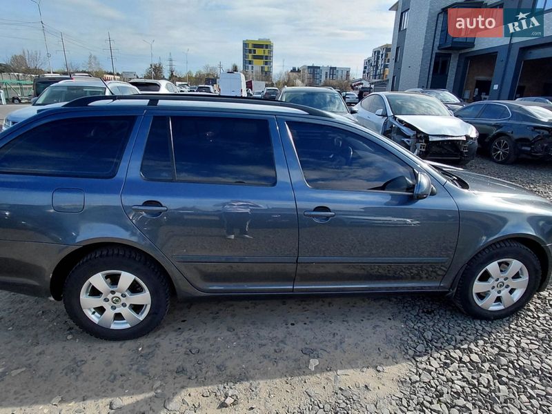 Універсал Skoda Octavia 2010 в Луцьку