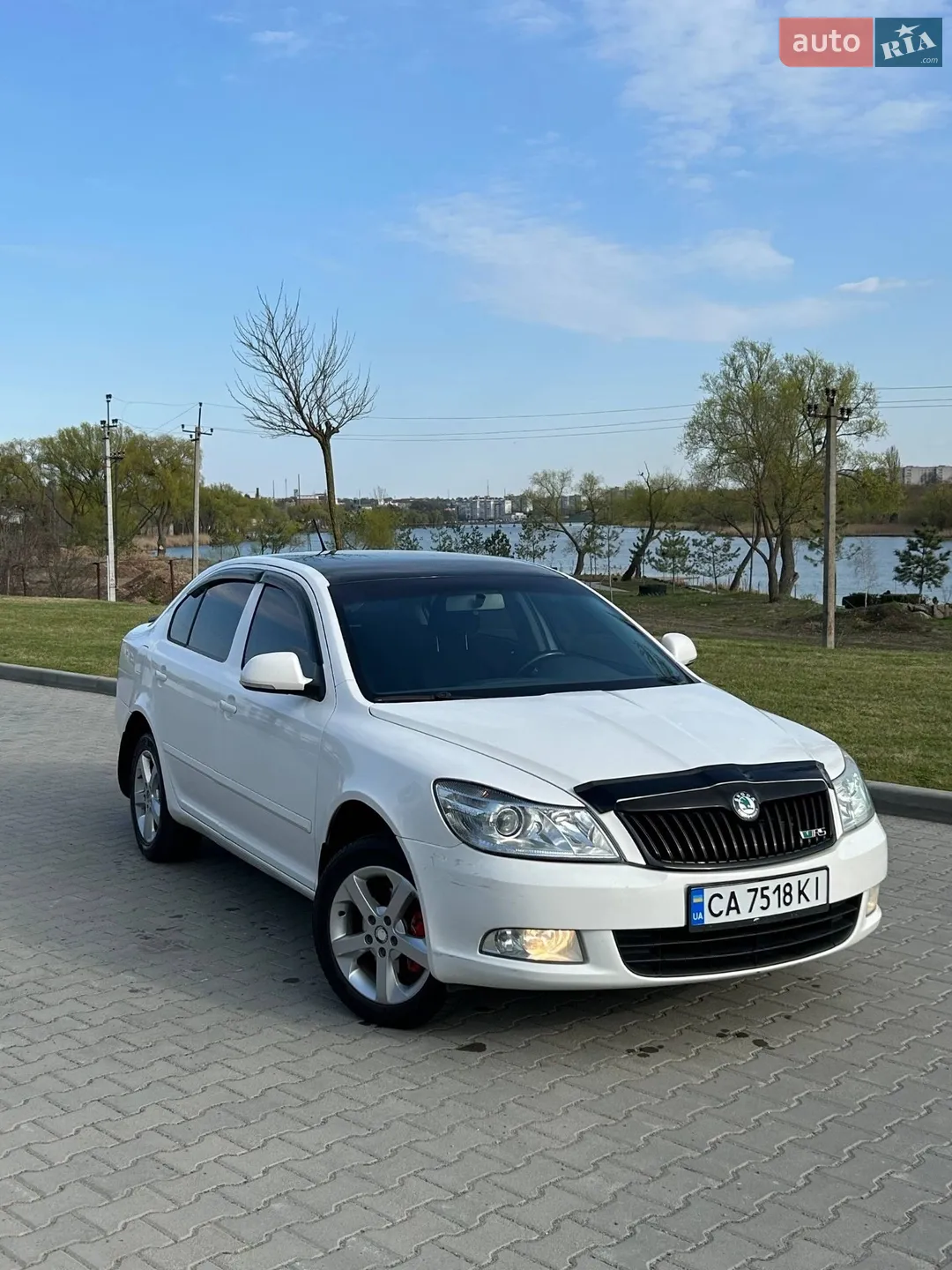 2011 Skoda Octavia - мініатюра 11