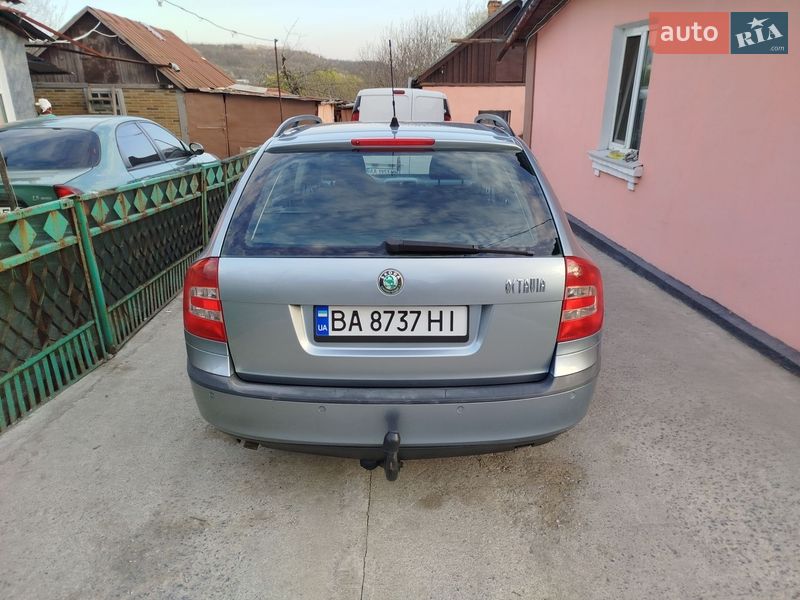 Універсал Skoda Octavia 2004 в Гайвороні