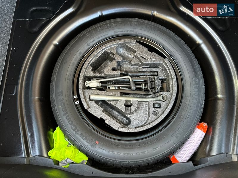 Универсал Skoda Octavia 2011 в Дрогобыче