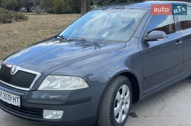 Лифтбек Skoda Octavia 2008 в Шепетовке