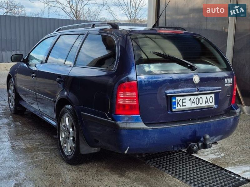 Универсал Skoda Octavia 2001 в Днепре