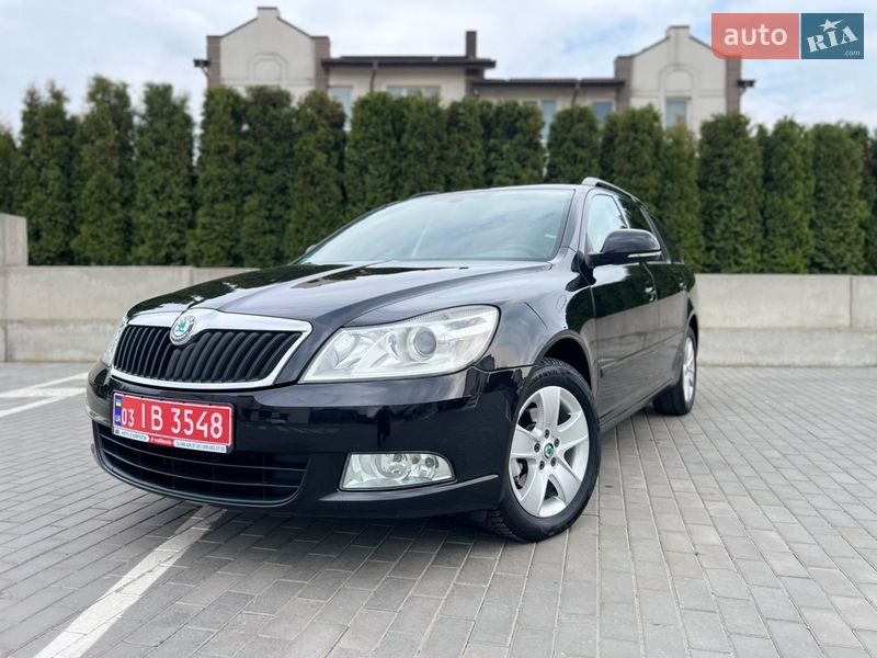 Универсал Skoda Octavia 2012 в Ровно