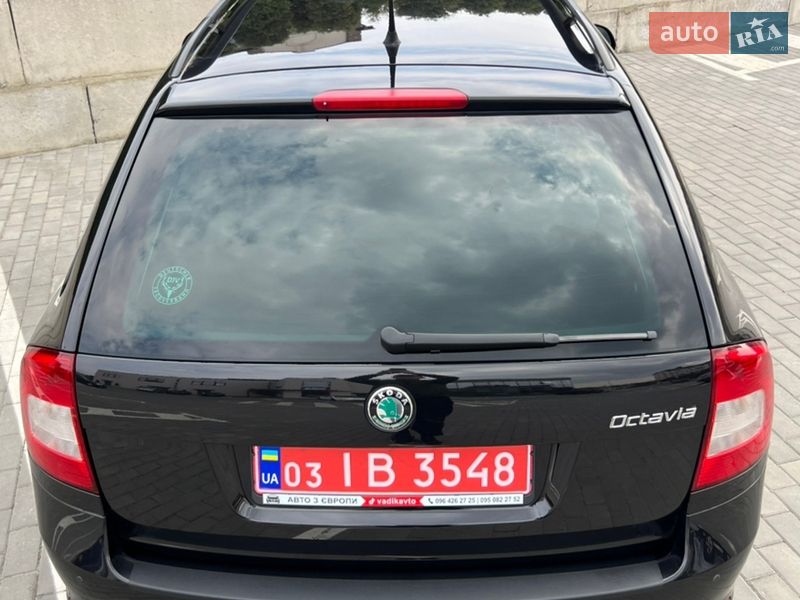 Универсал Skoda Octavia 2012 в Ровно
