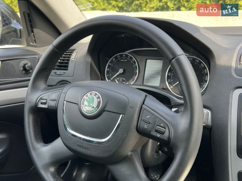 Универсал Skoda Octavia 2012 в Ровно